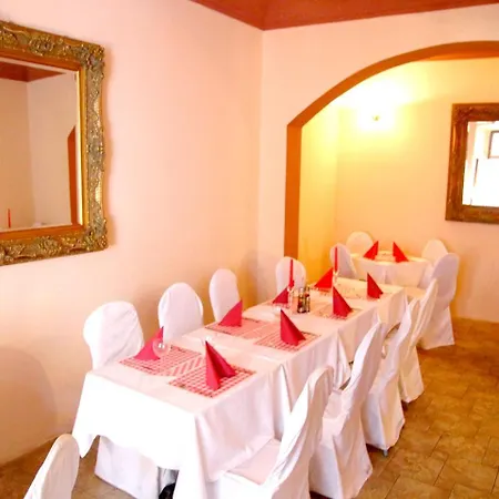 Giovanni 3* Praha