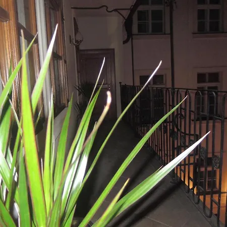 Otel Giovanni 3*